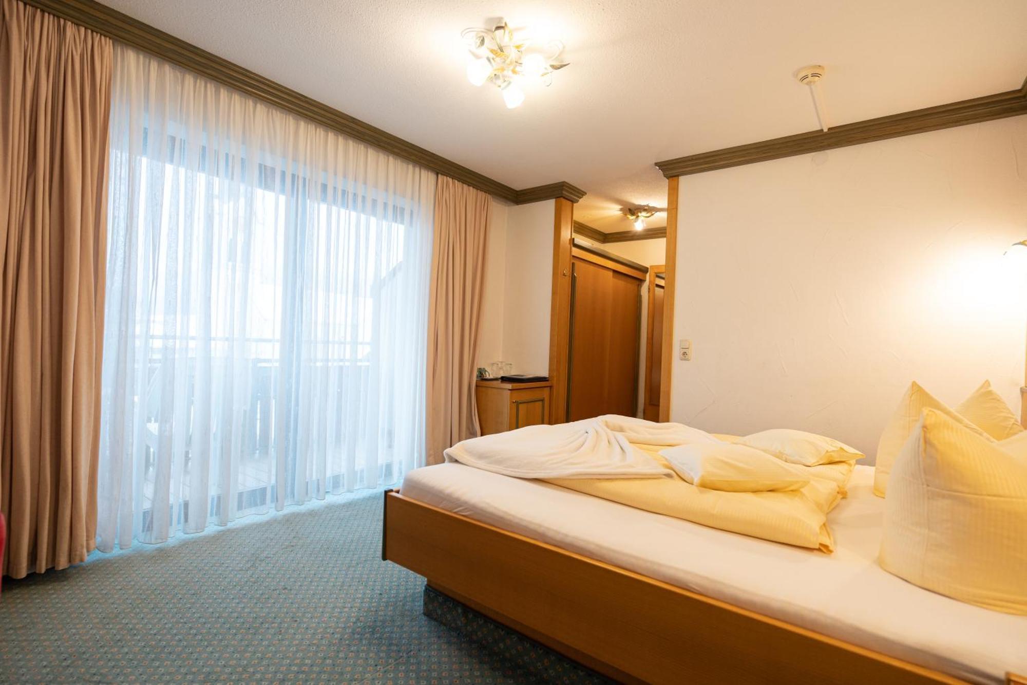 Haller'S Posthotel Рицлерн Екстериор снимка